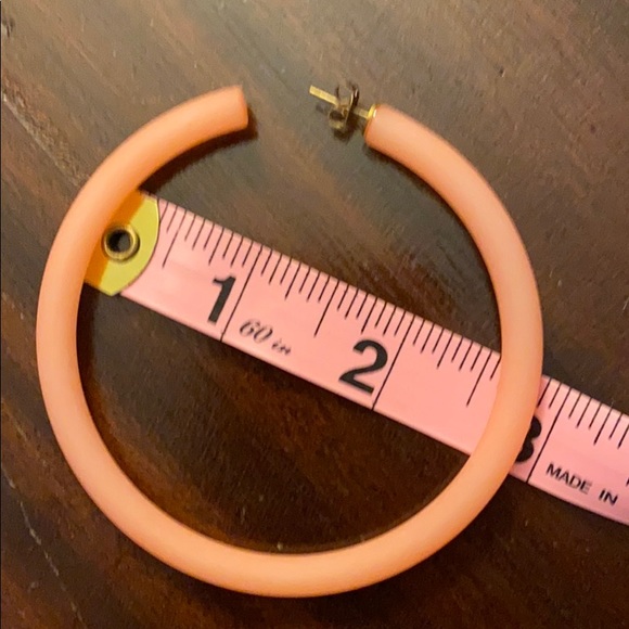 Vintage 70’s Acrylic 3” Hoops - Picture 6 of 7